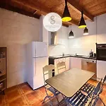Apartment Chez Yvette - - Air Conditioning & Wi-fi *